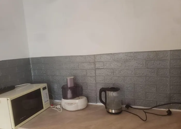 Split Rock ティラナ