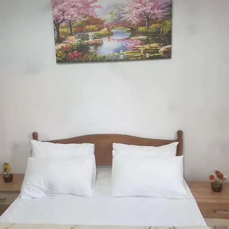 Split Rock Vandrarhem